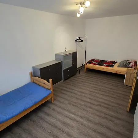 Burg Mit Badewanne Und Balkon